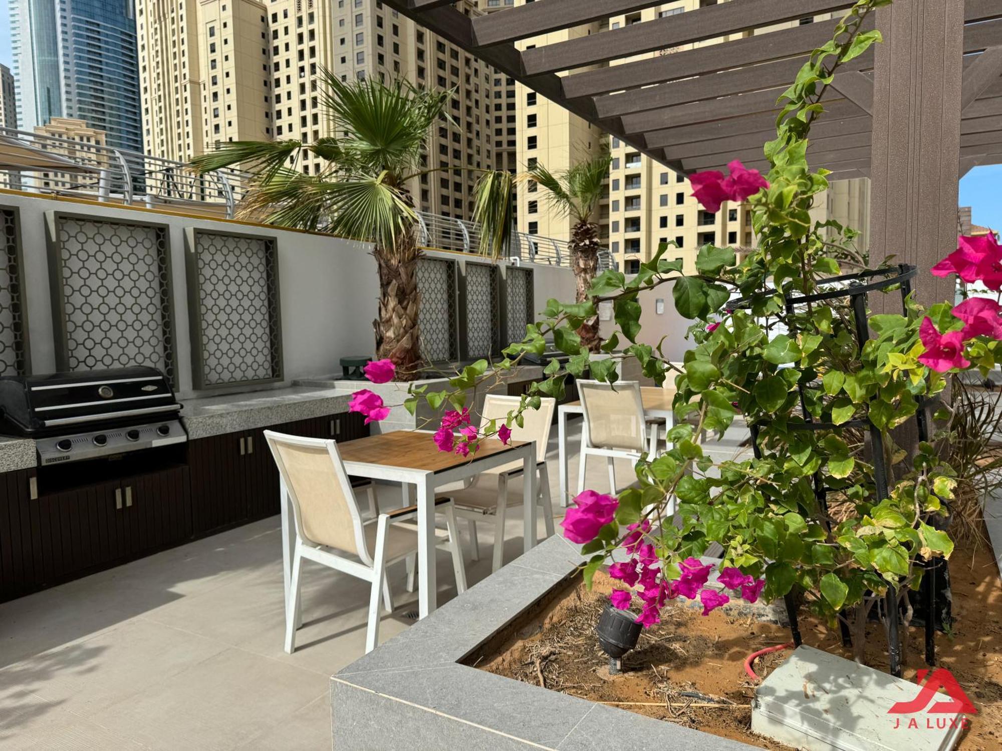 Cozy Sea View Apt In Liv Residence Tower, Dubai Marina Cozy Marina & Sea View Apt In Bay Central Tower With Modern Gym & Pool, Steps To Jbr Beach & Metro Екстер'єр фото