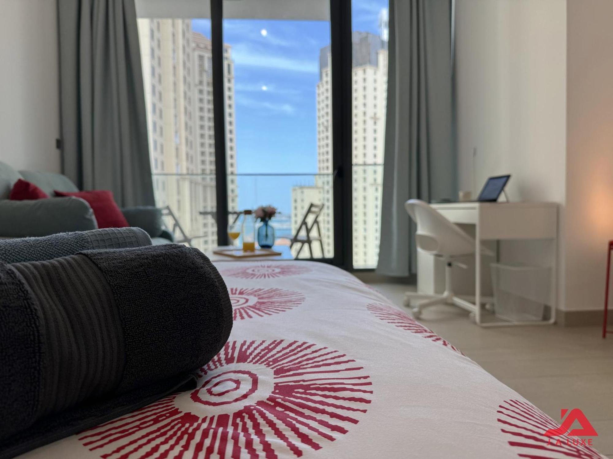 Cozy Sea View Apt In Liv Residence Tower, Dubai Marina Cozy Marina & Sea View Apt In Bay Central Tower With Modern Gym & Pool, Steps To Jbr Beach & Metro Екстер'єр фото