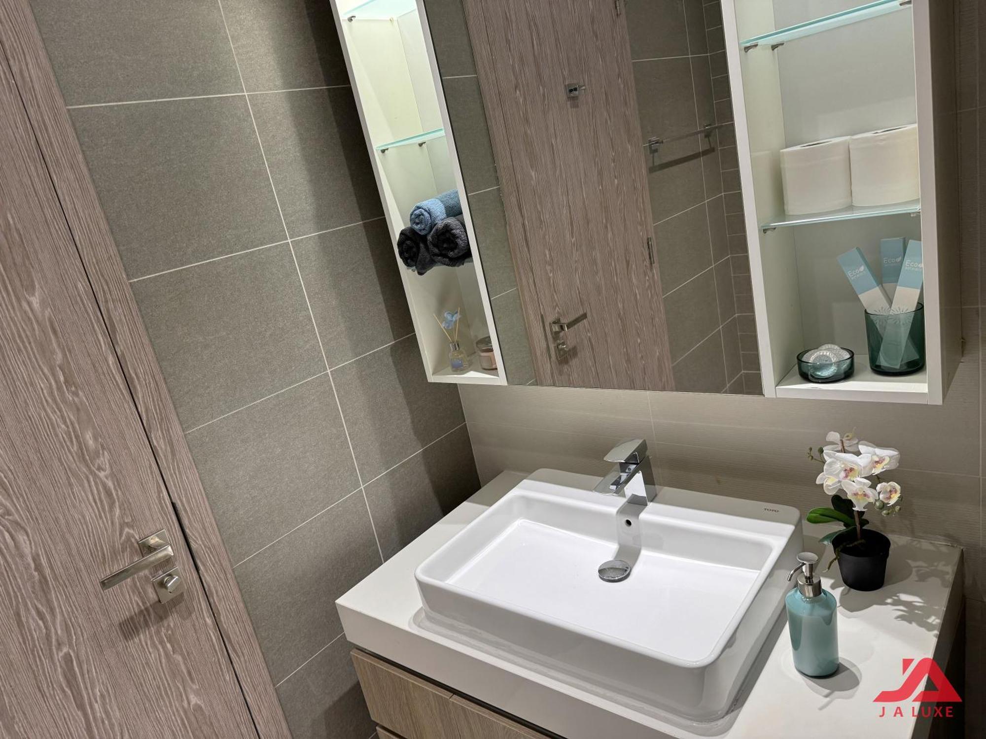 Cozy Sea View Apt In Liv Residence Tower, Dubai Marina Cozy Marina & Sea View Apt In Bay Central Tower With Modern Gym & Pool, Steps To Jbr Beach & Metro Екстер'єр фото